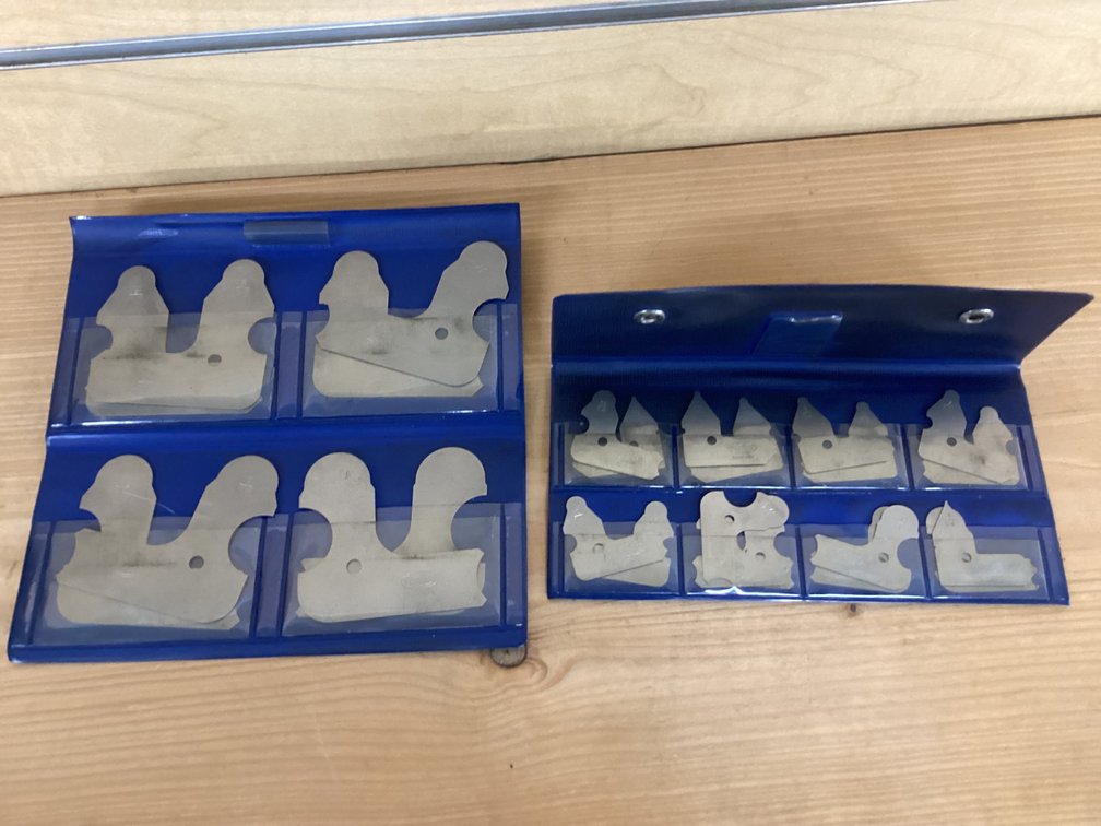 Helios radius gauge set.