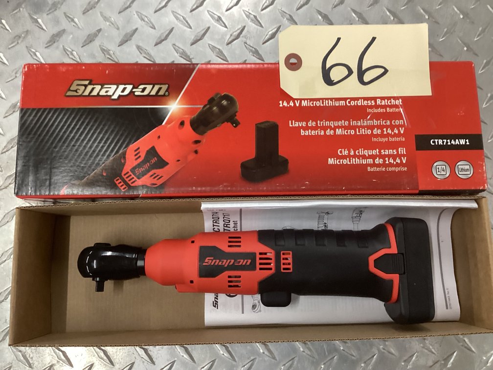Unused Snap On 14.4V 1/4” drive cordless ratchet w/ battery.