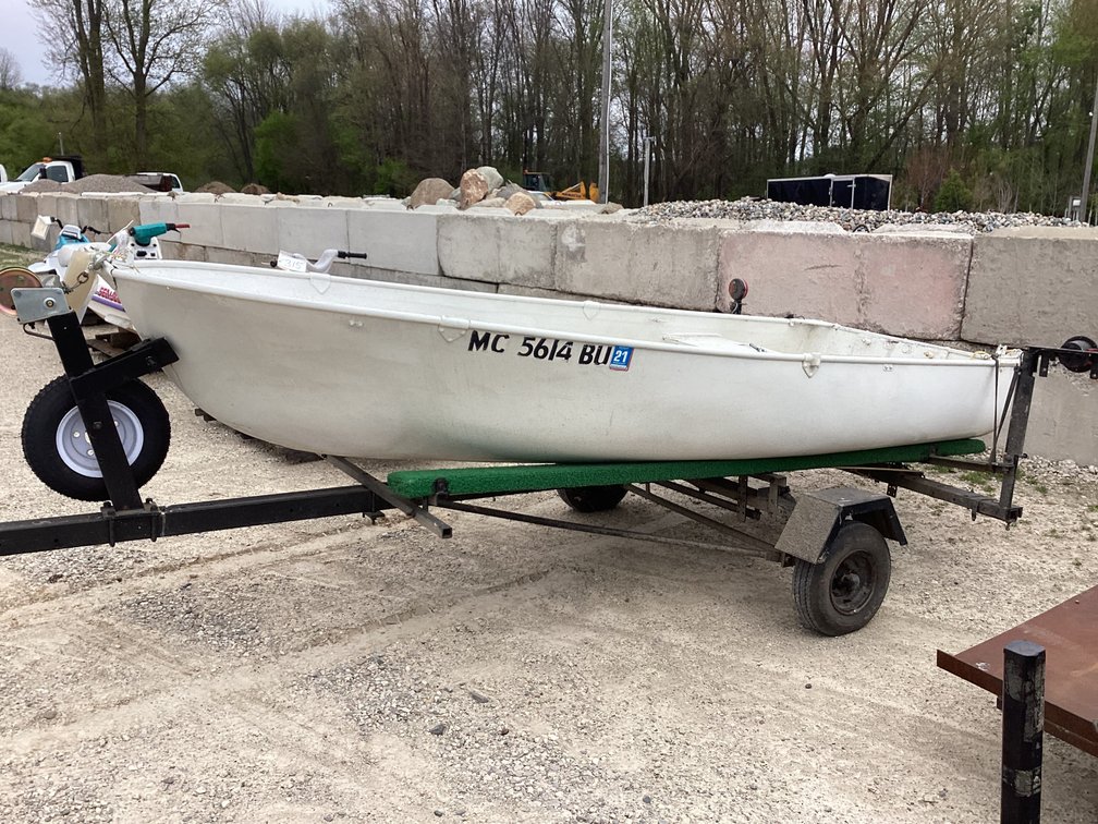 1971 12’ fiberglass fishing boat, registration.