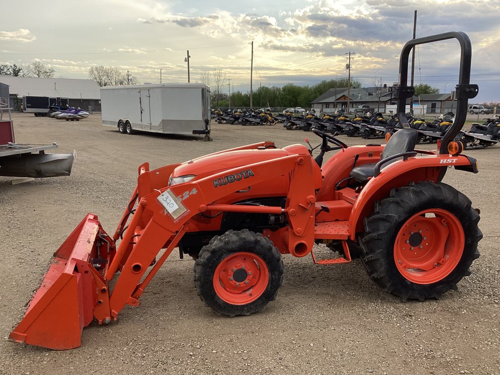 Kubota L3800 3-cylinder tractor with loader, bill of sale.