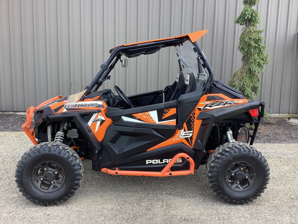 2017 Polaris RzR 1000, started, shows 4,741 miles, title.