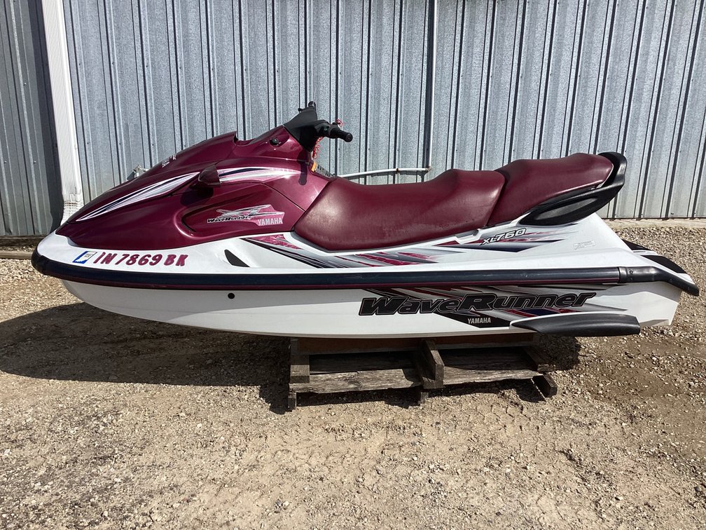 1998 Yamaha 700 XLT, title.