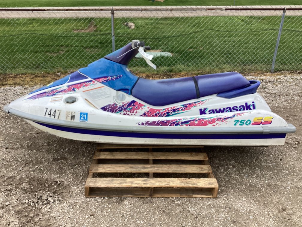 1993 Kawasaki 750 SS, started on spray, bill of sale. VIN KAW82442H239