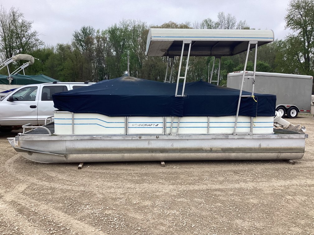 1985 Starcraft 20’ pontoon, Johnson outboard, title.