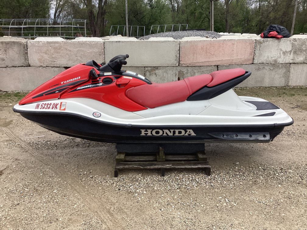 2006 Honda F12X Auquatrax four stroke turbo, started, shows 194 hours, title.