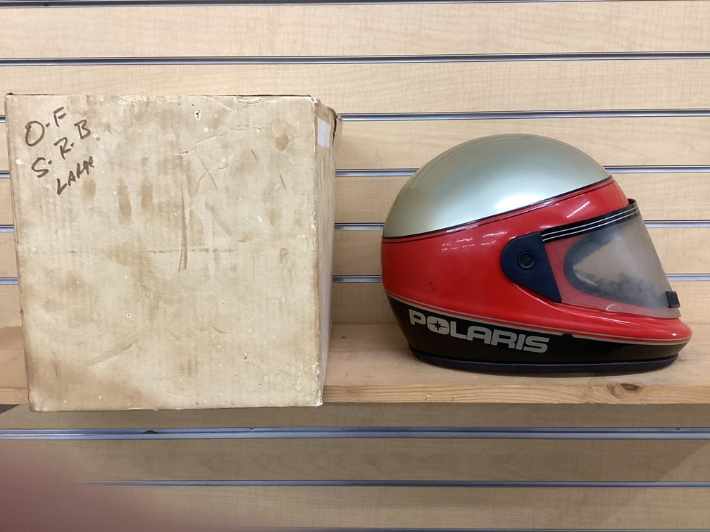 Polaris Bell Wedge helmet w/ box