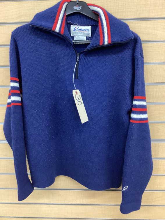 Polaris sweater - medium