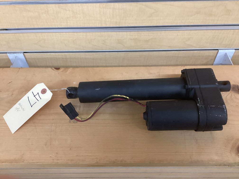 Warner Linear 12V actuator 13.75” closed