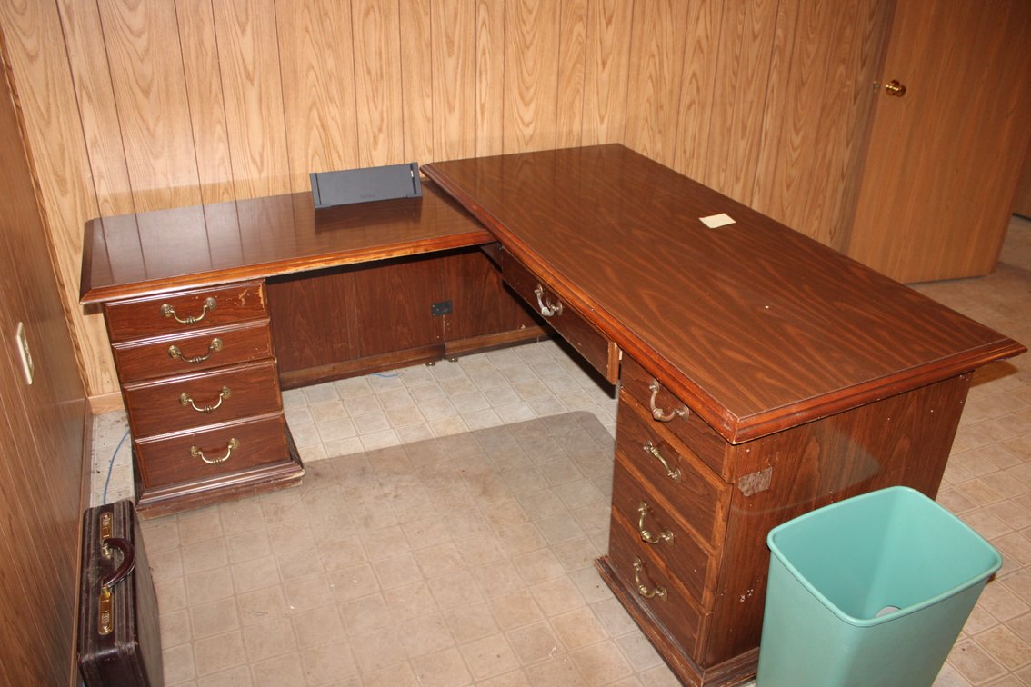 9 Drawer Wooden L Shaped Desk W/ Storage Dresser & Supplies