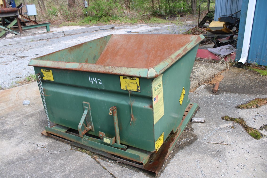 Jesco 1.5yd Self Dumping Hopper