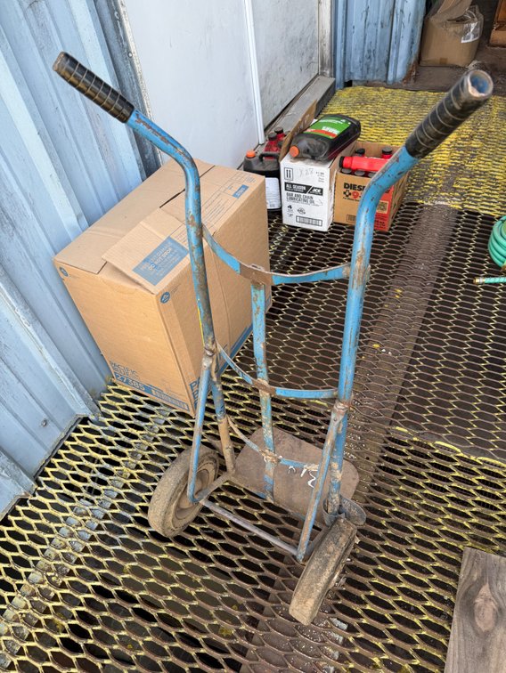 (2) Wheel Dolly*
