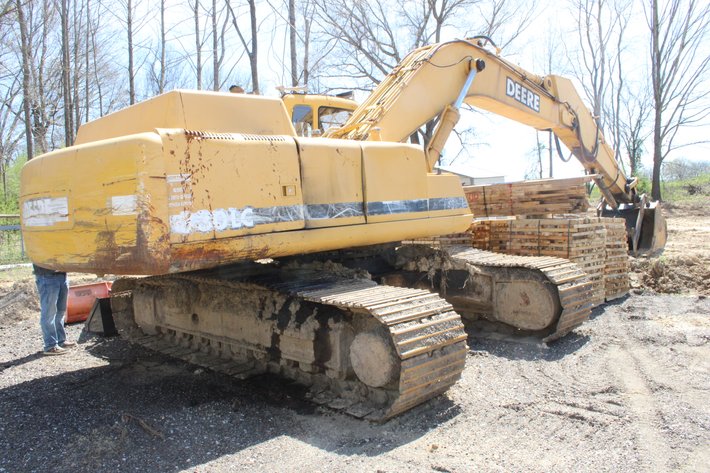 Image for JOHN DEERE 330LC EXCAVATOR