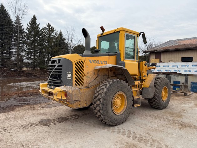 Image for 2004 VOLVO L70E LOADER