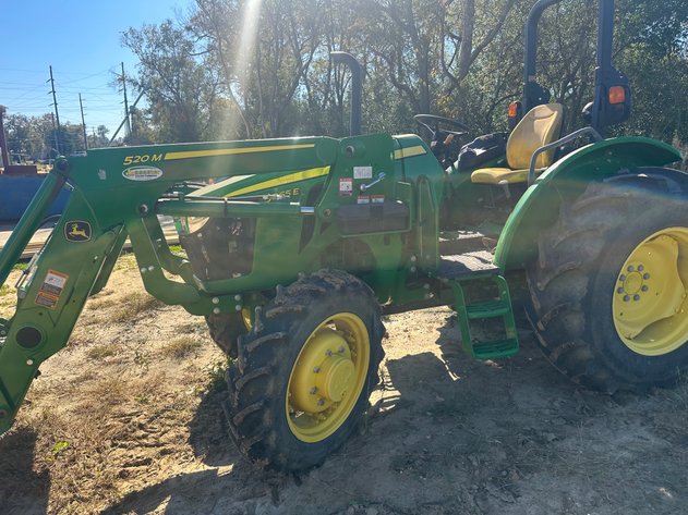 Image for JOHN DEERE 5065E TRACTOR WITH LOADER