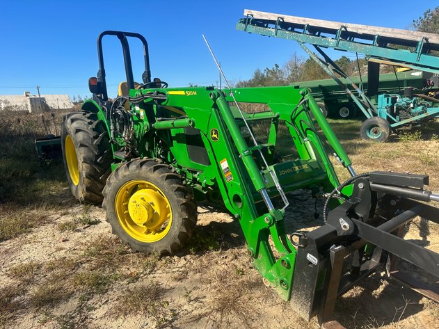 Image for JOHN DEERE 5065E TRACTOR WITH LOADER