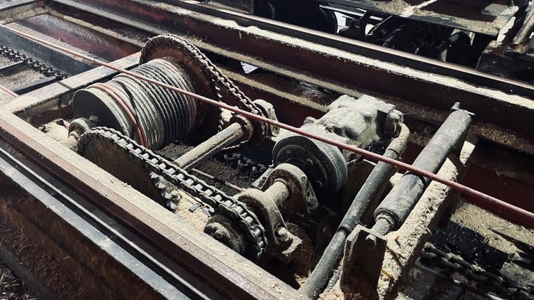 Image for LOG INFEED DECK TO CARRIAGE WITH ELECTRICAL, BARN SWEEP, LASER LIGHTS, AND MORE!