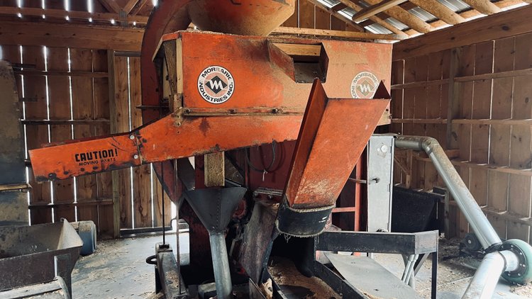 Image for BELT CONVEYOR TO CHIPPER, MORBARK CHIPPER WITH CHIP PAC, CHIP BLOWER, AND FINES BLOWER