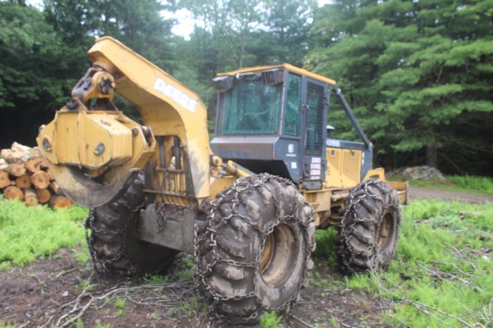 Image for 2002 John Deere 548 G III Grapple Skidder