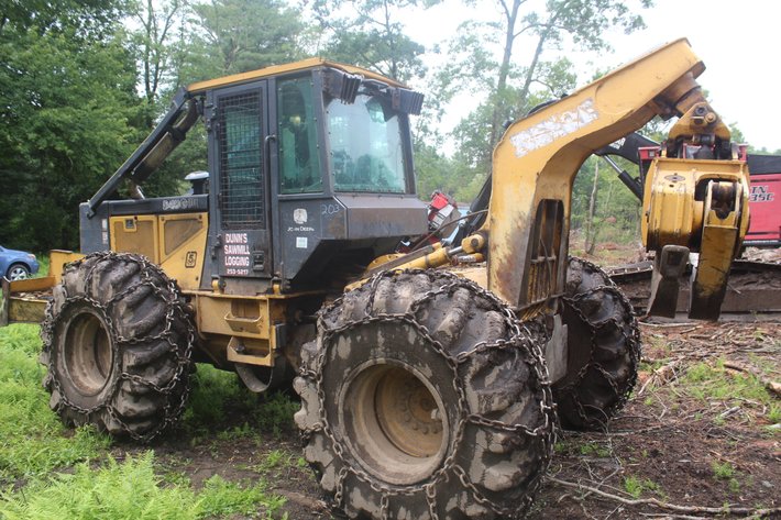 Image for 2002 John Deere 548 G III Grapple Skidder
