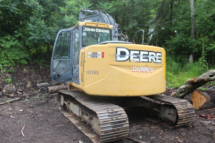 Image for 2012 John Deere 135D Excavator
