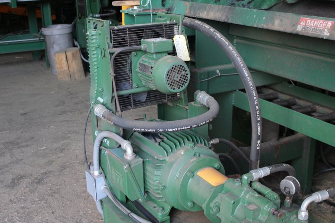 JWF 20 HP Hydraulic Pack for Log Trough