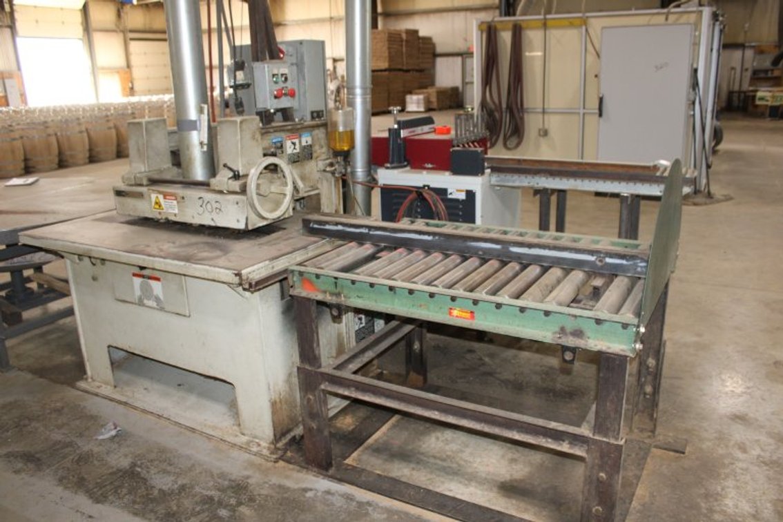 1999 Diehl ESL2II Straight Line Rip Saw