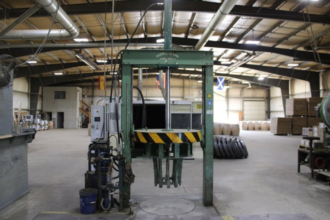 2015 Talleres Rodriquez Diaz Model 1350 Hoop Press