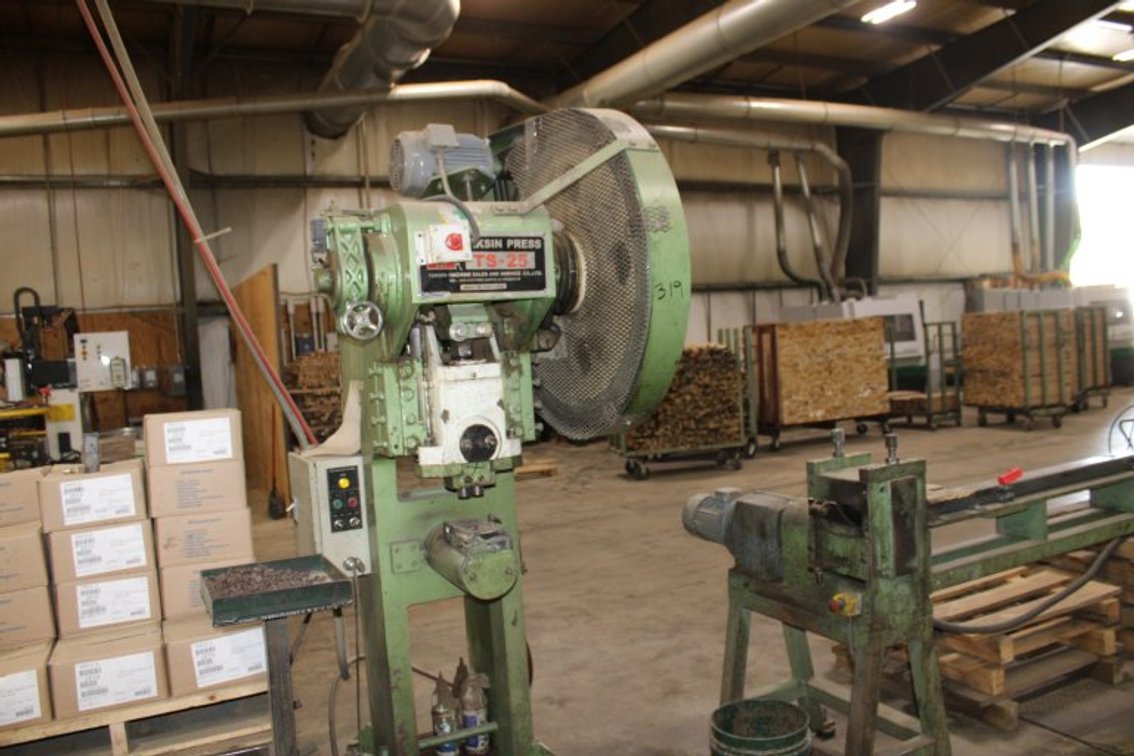 2013 Taksin TS025 Hoop Press Model 25