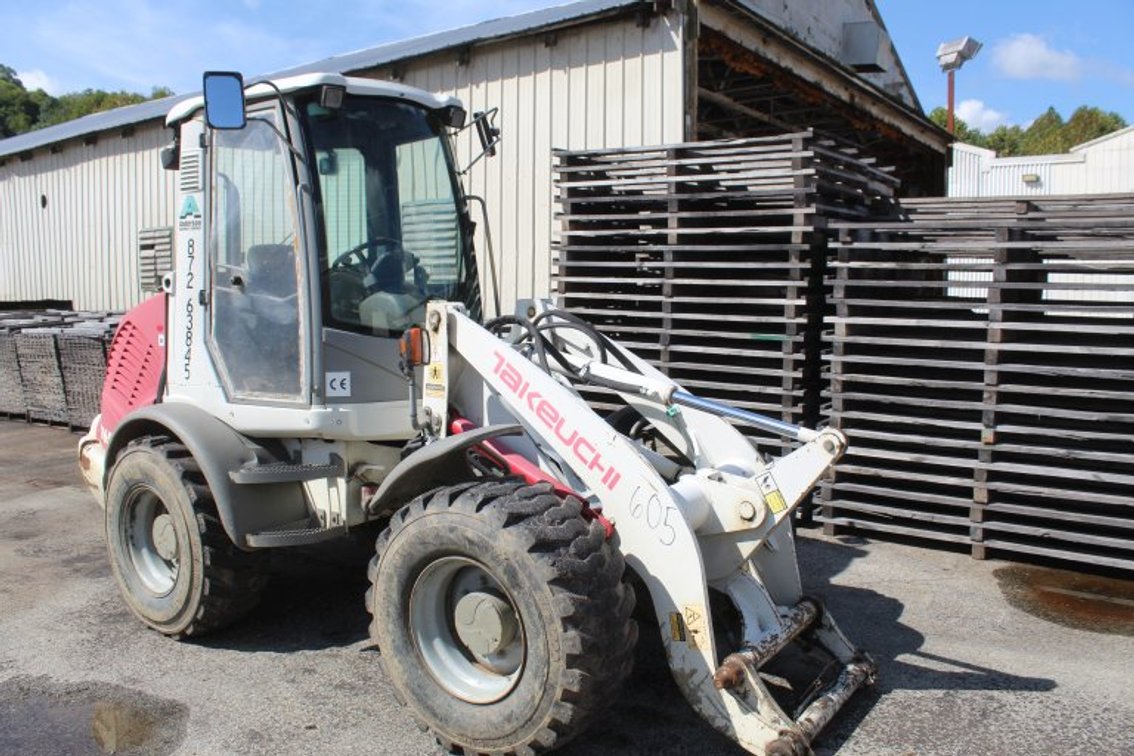 Takeuchi TW65 Rubber Tire Wheel Loader