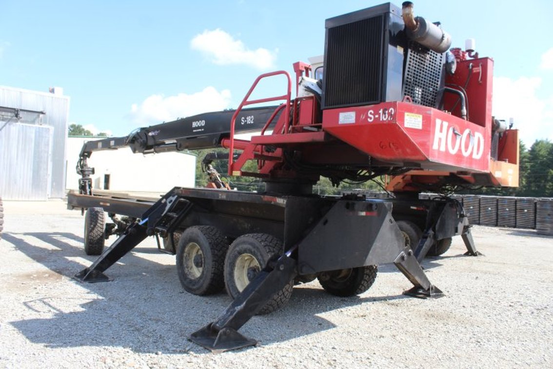 Hood S-182 Self Propelled Knuckle boom