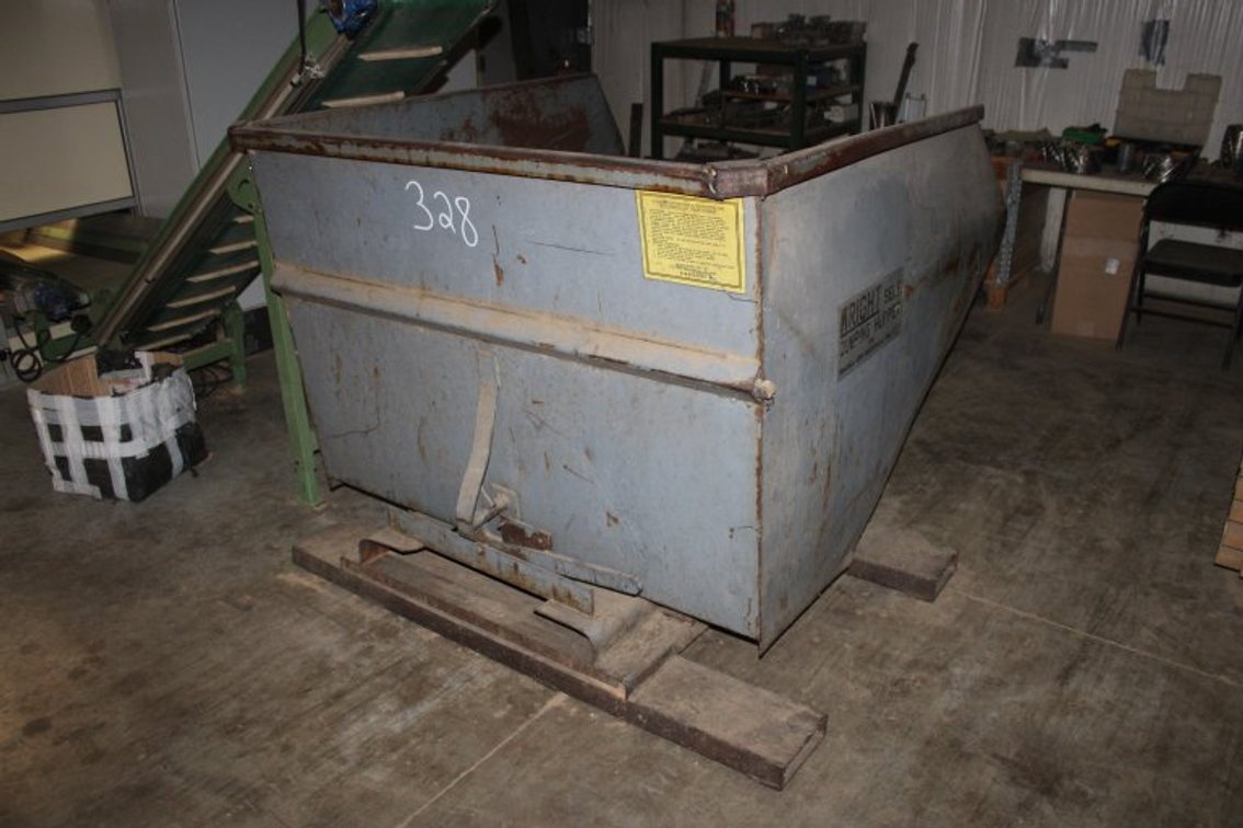 Wright Self Dumping Hopper
