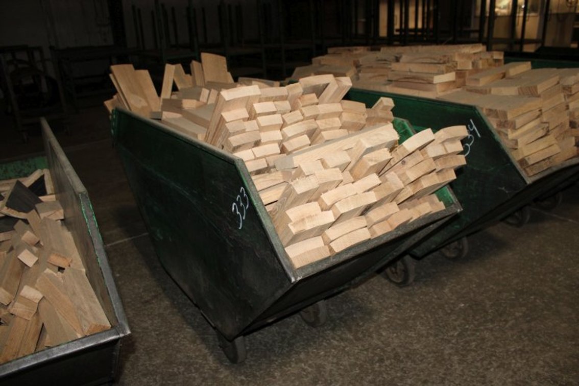 Rolling Waste Hopper
