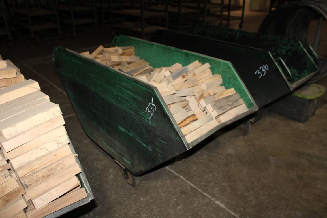 Rolling Waste Hopper