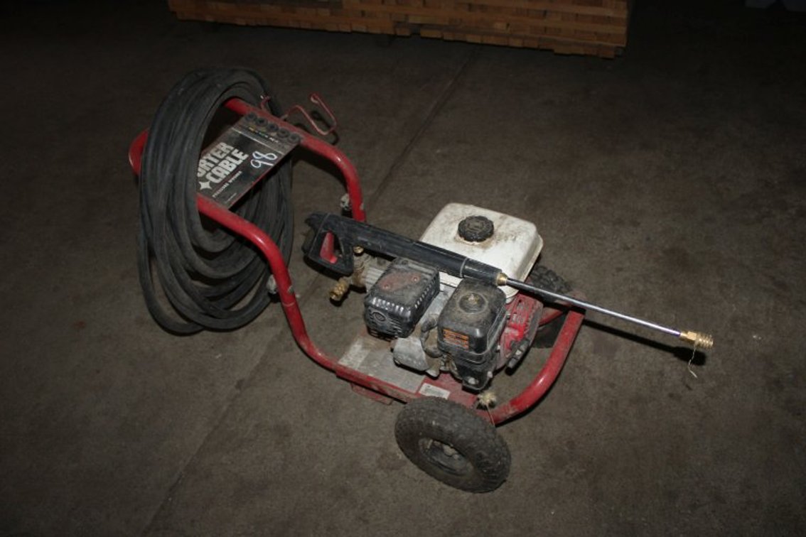 Porter Cable 2500 PSI Gas Pressure Washer