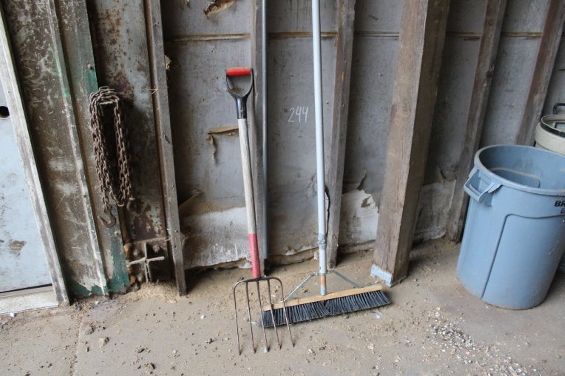 Hand Tools & Box Fan