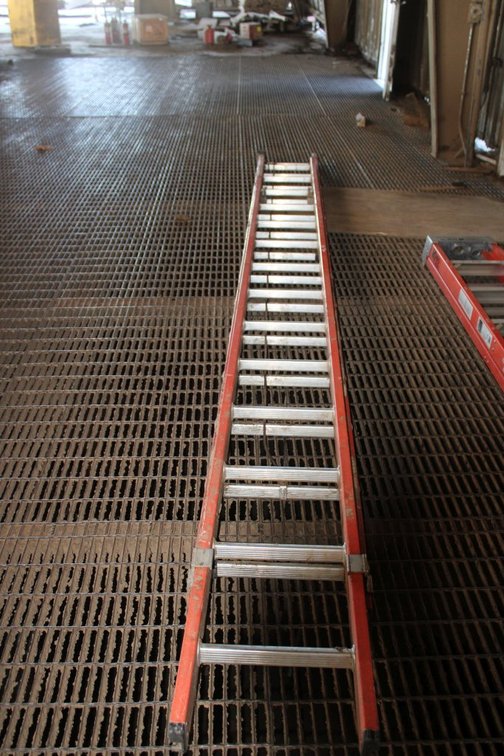 Keller 28' Extension Ladder
