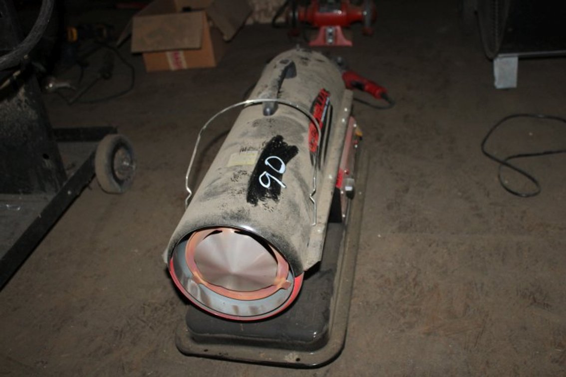 Dyna Glo Deluxe 80K BTU Torpedo Heater