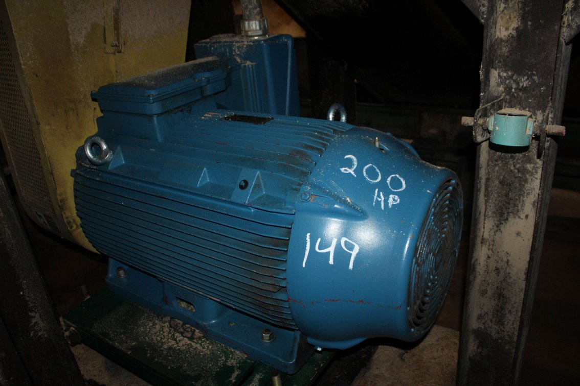Weg 200 HP 1187 RPM Motor 