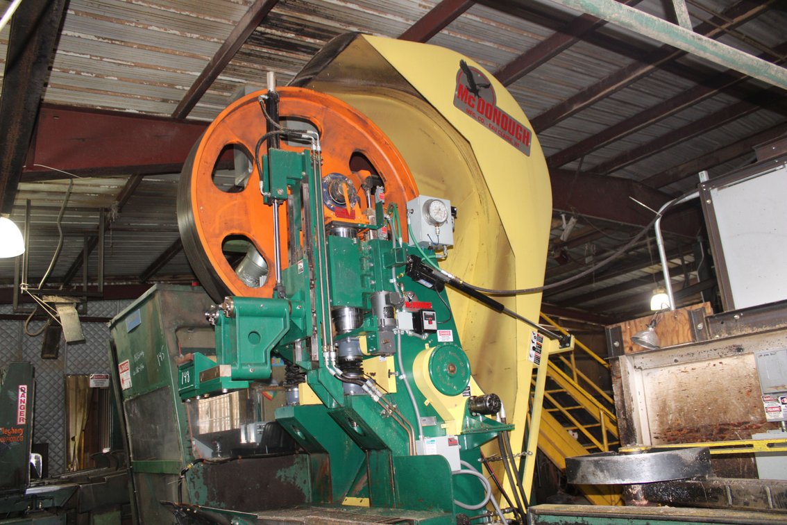 2022 McDonough Right Hand 72" Band Mill