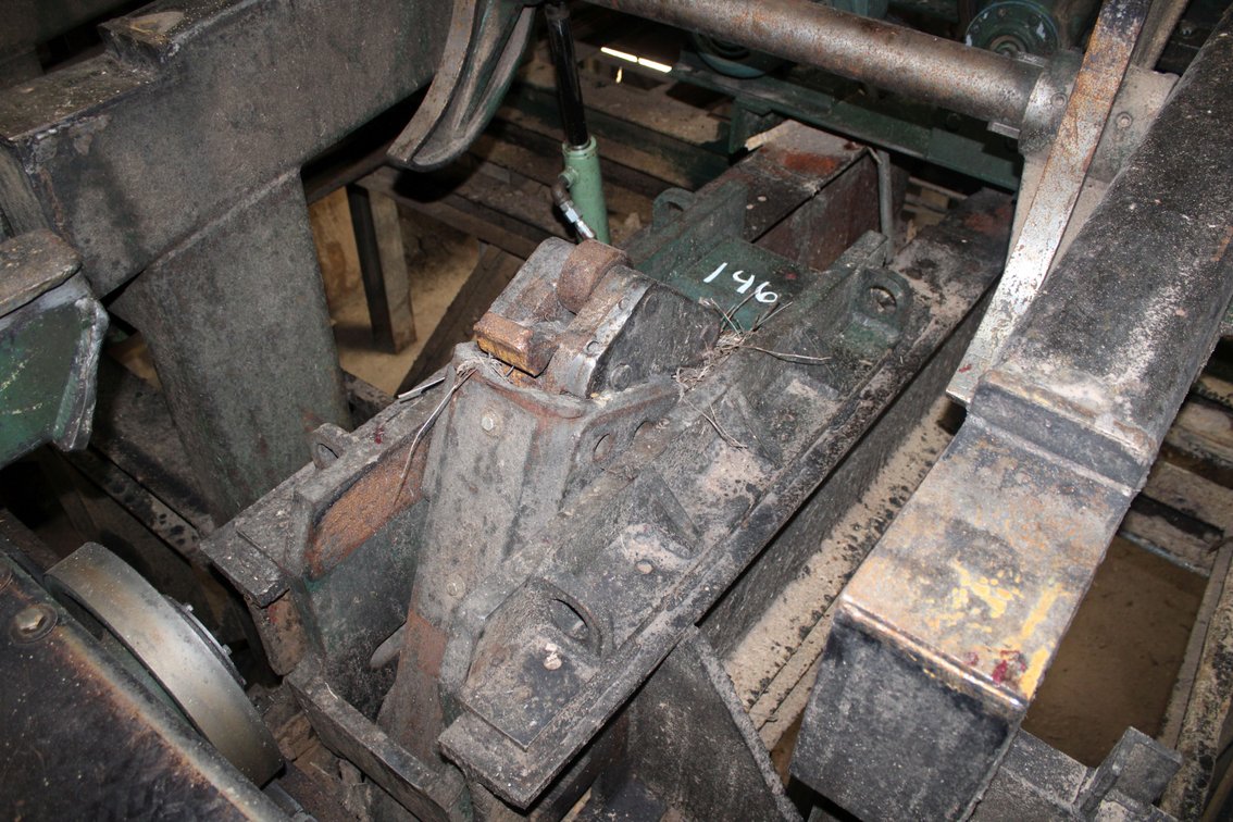 Cleerman 48" Bar Type Log Turner