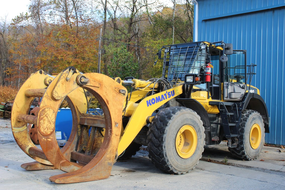 2021 Komatsu WA 380-8 Wheel Loader