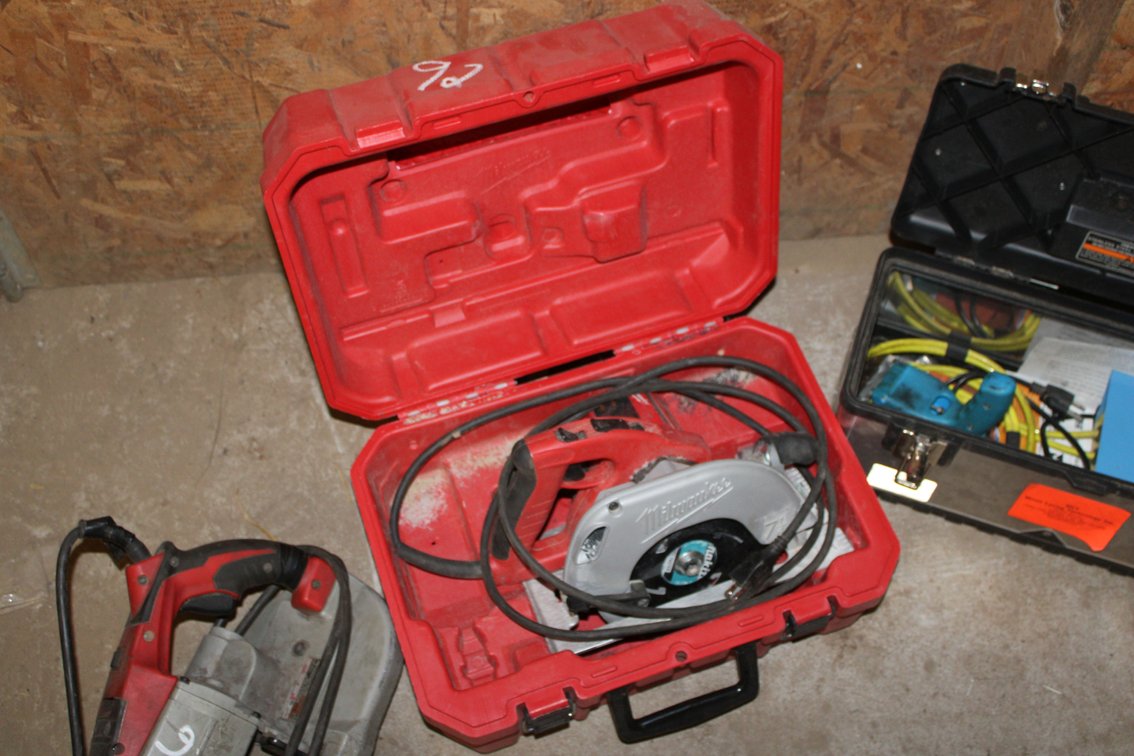 Milwaukee Skill Saw