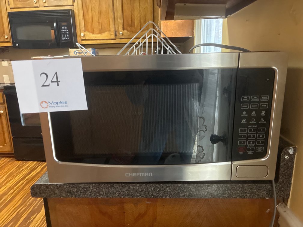 Chefman Microwave 20x14x12