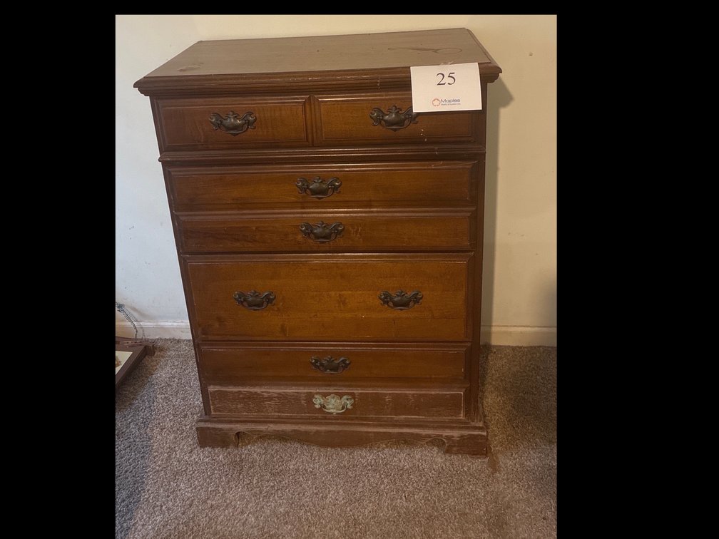 Wooden Dresser 33x18x43