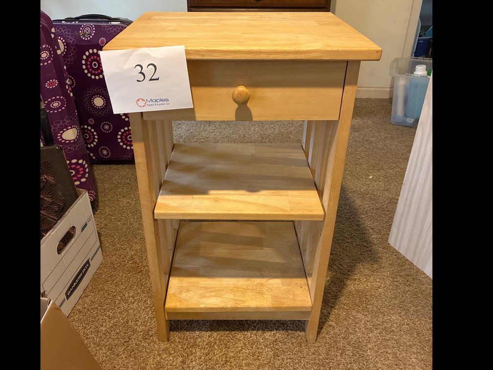 Side Table 18x15x30