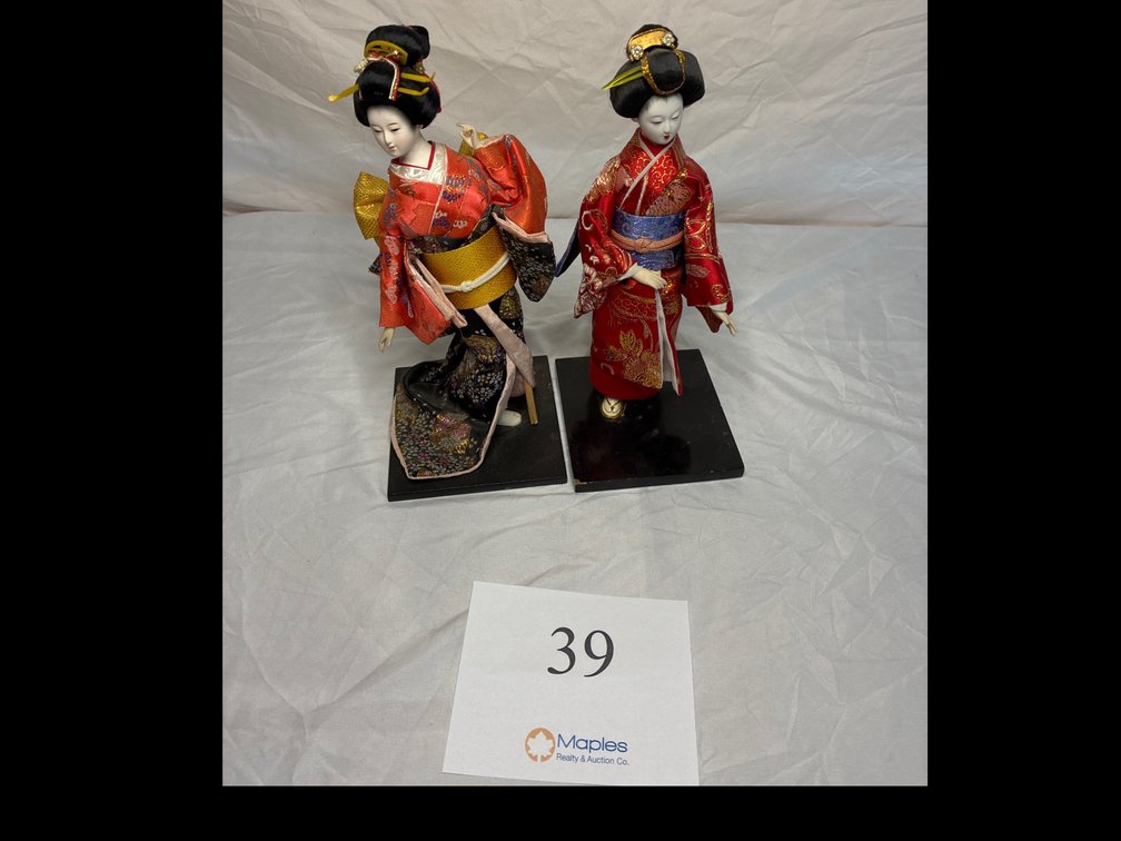 Japanese Geisha Dolls
