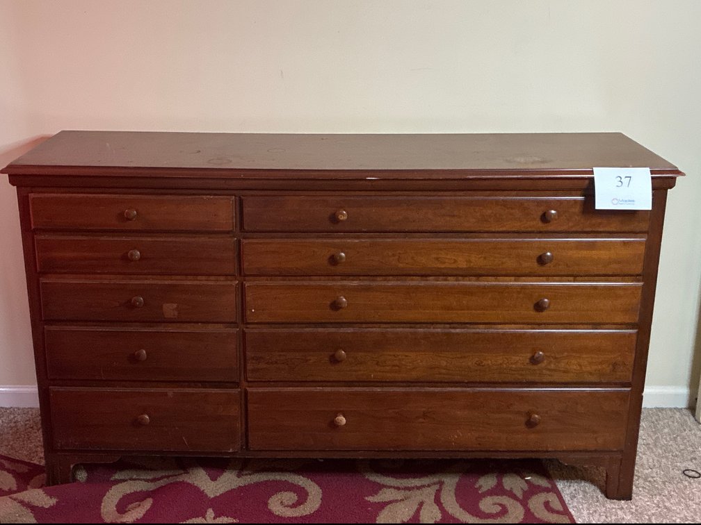 Vintage Wooden Dresser 68x19x38