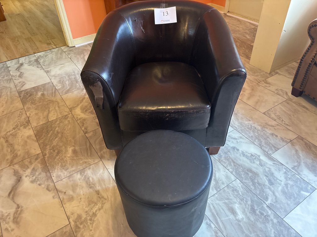 ACCENT CHAIR AND STOOL
