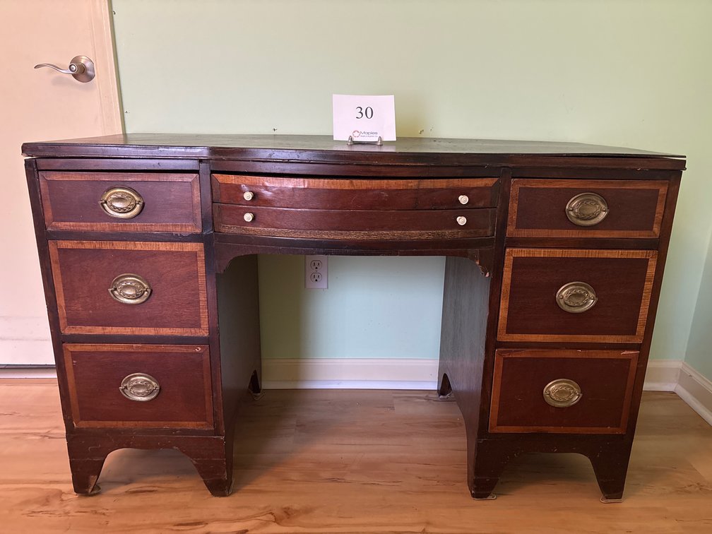 VINTAGE DESK