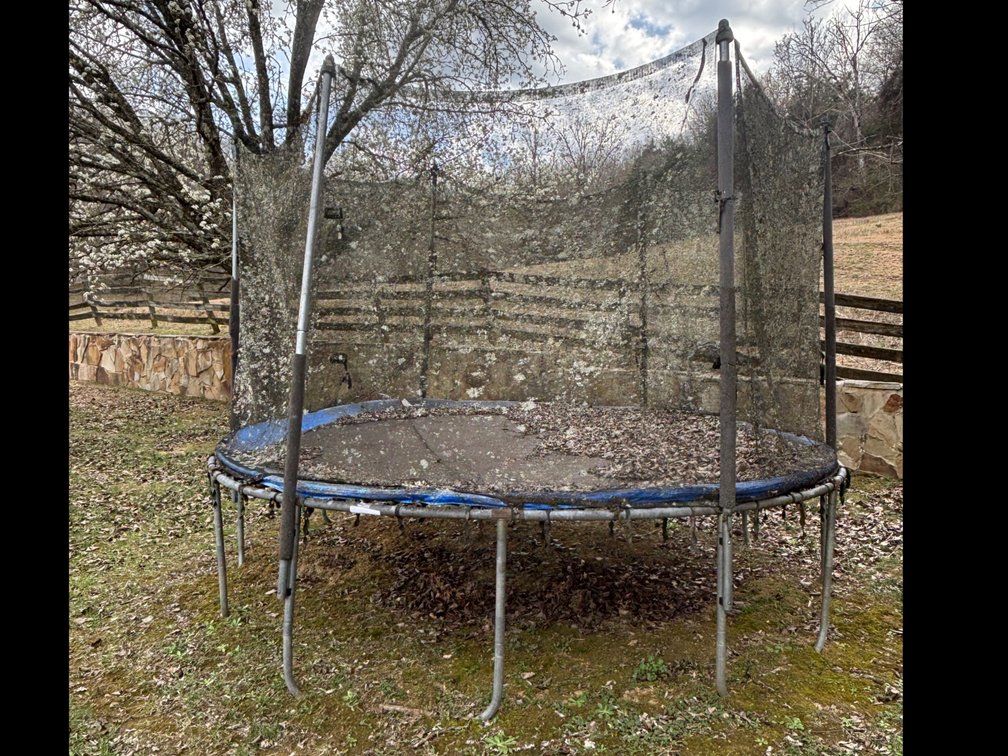 Trampoline